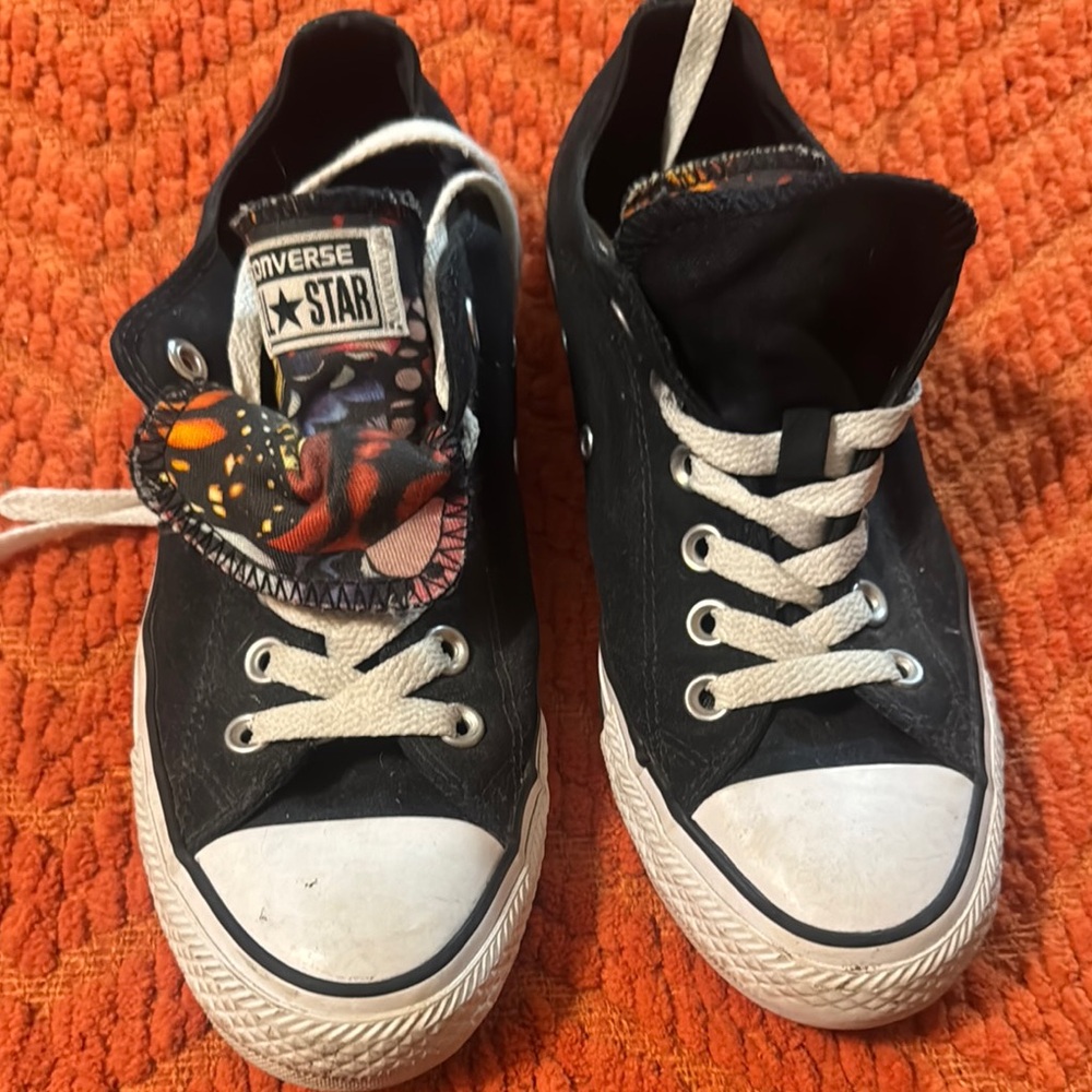 2/25 Converse Black with butterfly accent double tongue Sneakers